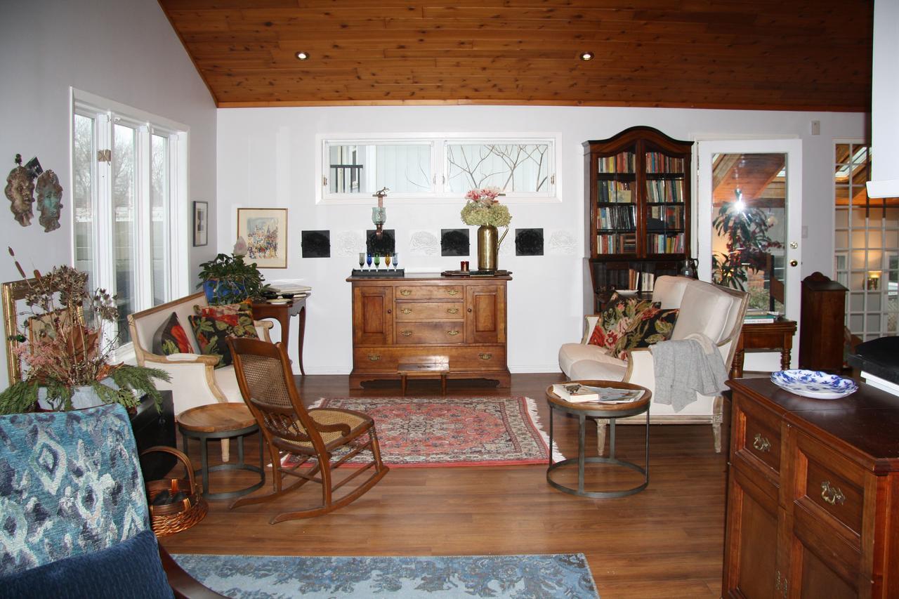 2 Moon Cottage Niagara-on-the-Lake Exterior photo